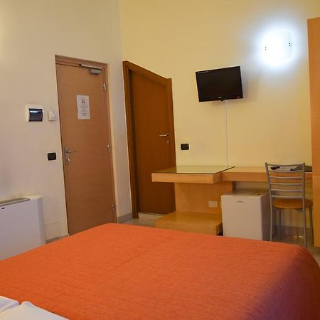 Hotel Losanna Milan Exterior photo